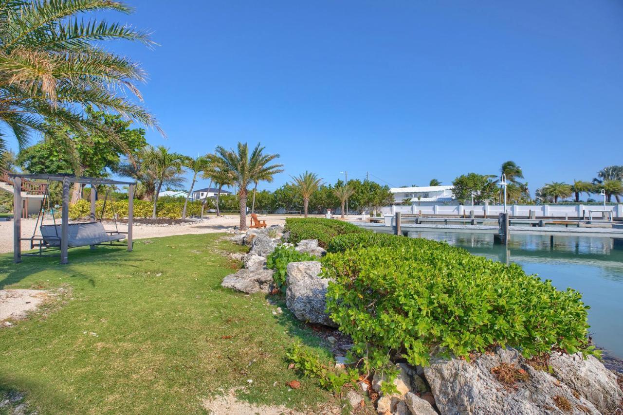 Seascape Resort & Marina Marathon Εξωτερικό φωτογραφία