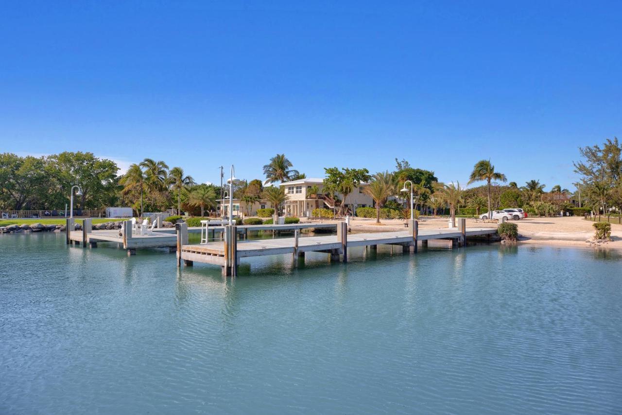 Seascape Resort & Marina Marathon Εξωτερικό φωτογραφία