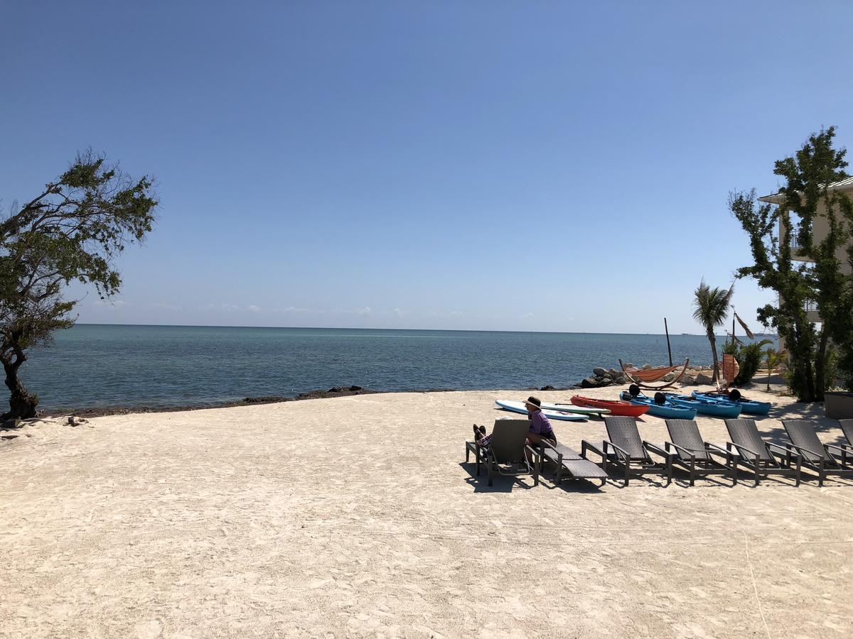 Seascape Resort & Marina Marathon Εξωτερικό φωτογραφία